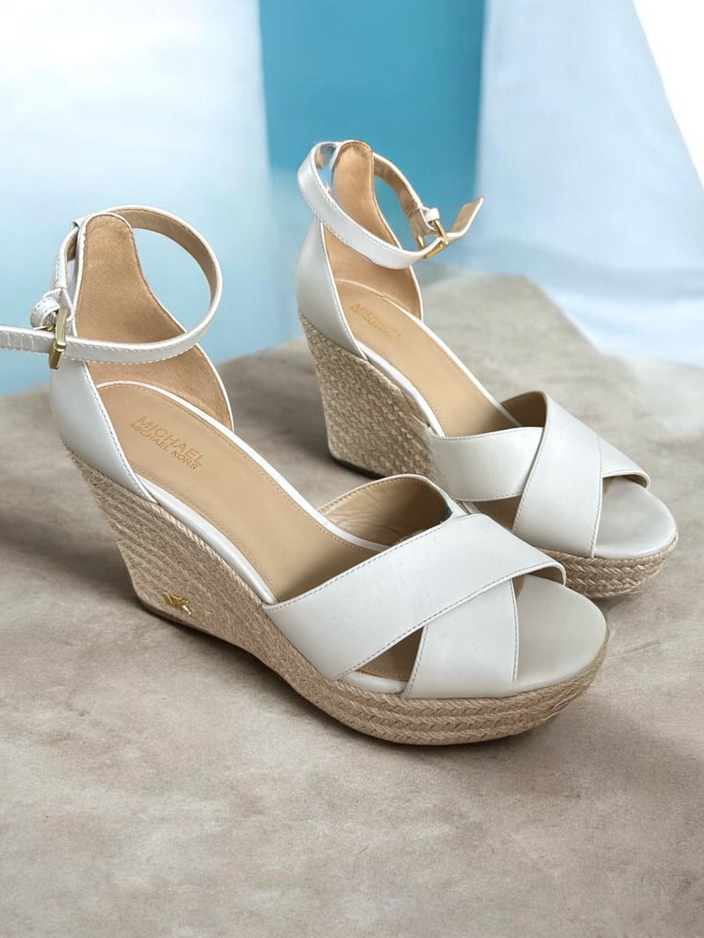 ⚡️Michael•Kors White Sandal Wedges